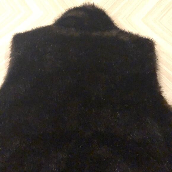 SIMPLY VERA Vera Wang Faux Dark Brown Fur Vest Size M - Picture 5 of 8